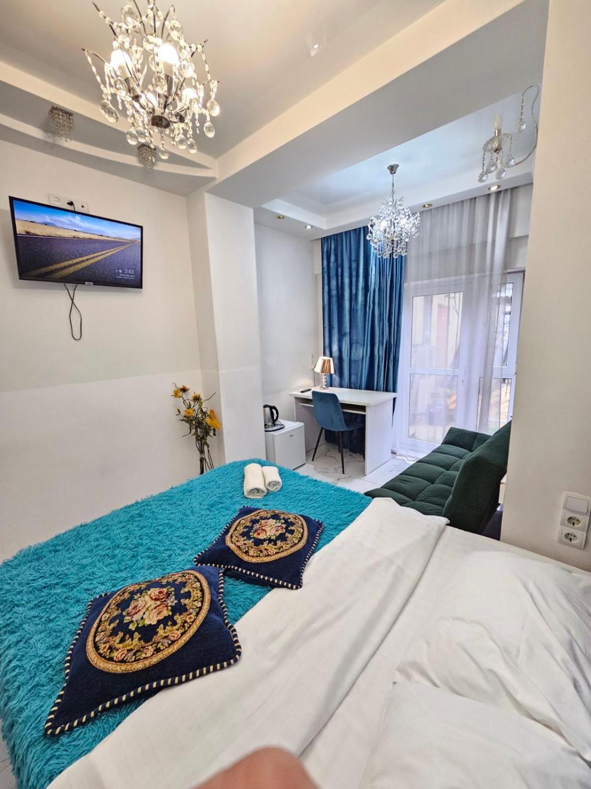 Bella Donna Hotel Chisinau Bagian luar foto