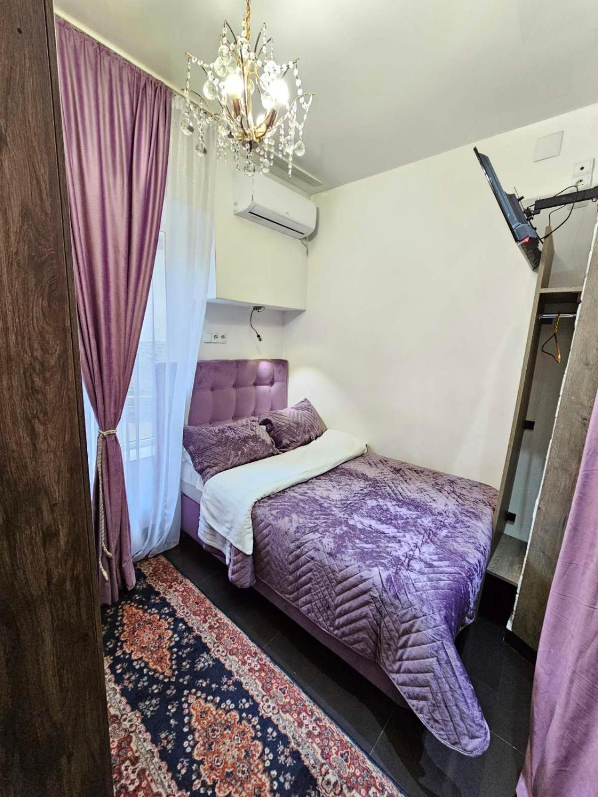 Bella Donna Hotel Chisinau Bagian luar foto