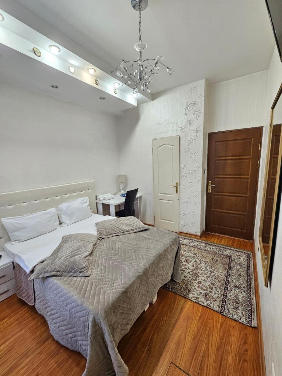 Bella Donna Hotel Chisinau Bagian luar foto